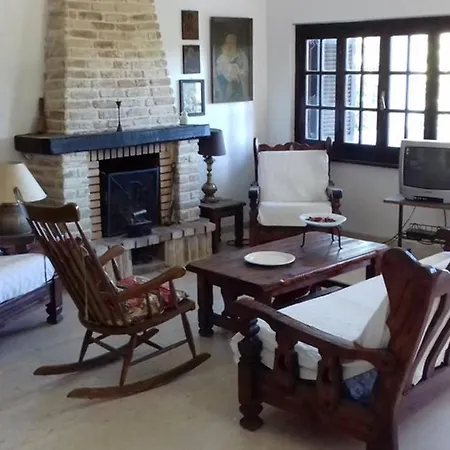 Holiday home Vera's House Pelekas